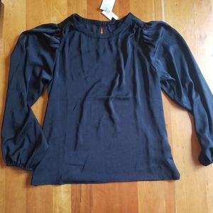 Black Silky Top Size M